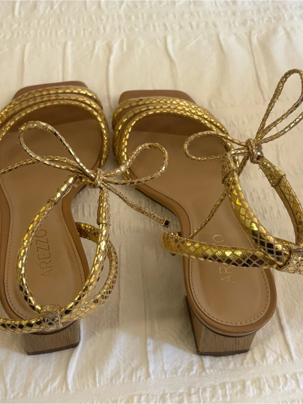 AREZZO Gold strappy sandals - Picture 6 of 11